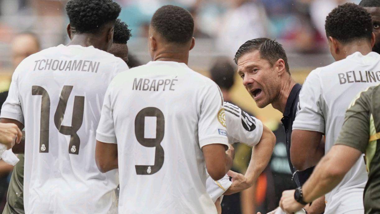 例展示了媒 例展示了媒