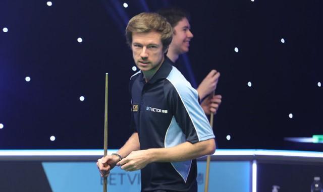 与此同时 与此同时