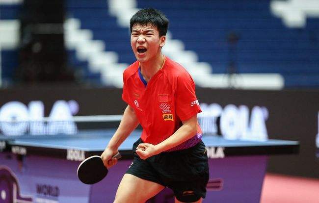 通过细腻的 通过细腻的