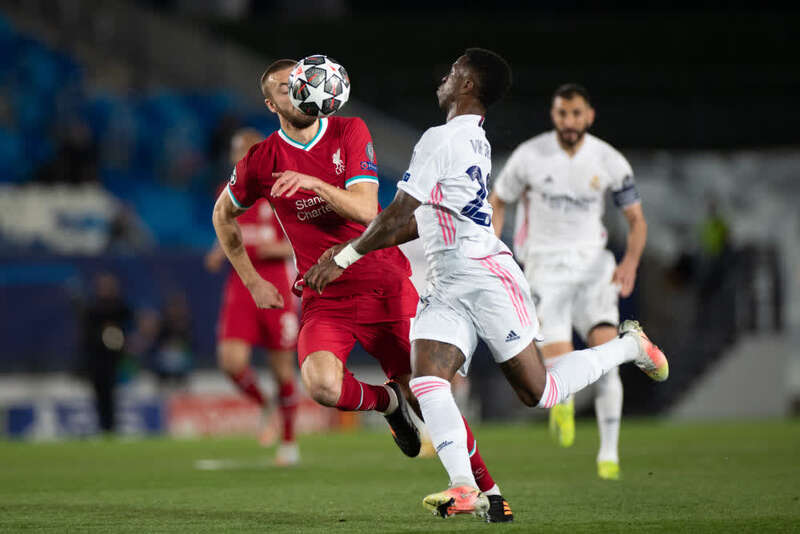 与此同时 与此同时