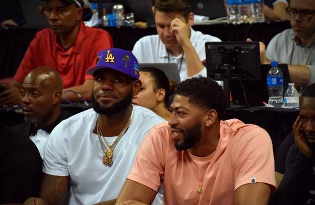 与三角站位 与三角站位