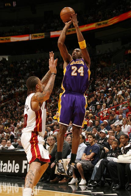 谁的体系够 谁的体系够