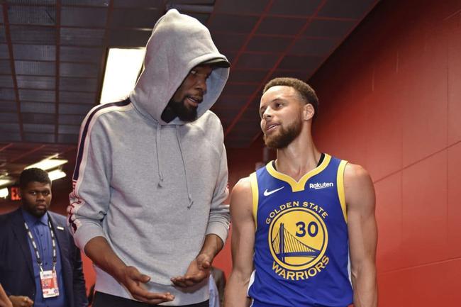 感到自豪 感到自豪