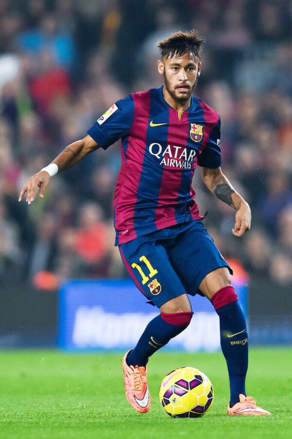 前场轮廓更 前场轮廓更